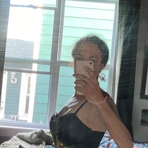 Chi Chi party dress - Picture 2 of 16